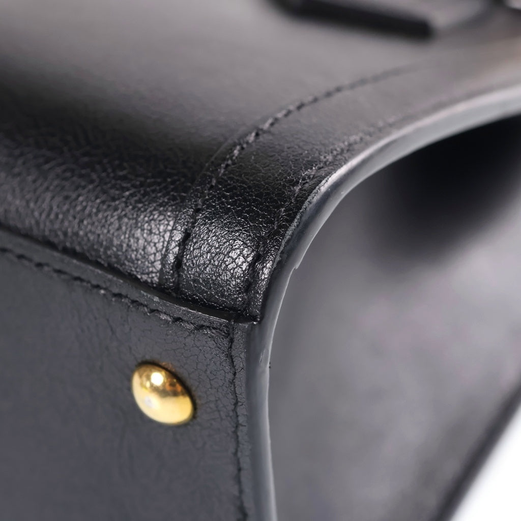 GUCCI(グッチ) ダイアナ ミニ バンブー 2WAYハンドバッグ ショルダーバッグ ブラック レザー 655661 ゴールド金具 レディース