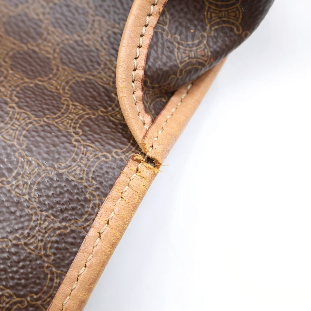 CELINE(セリーヌ) マカダム PV レザー ショルダーバッグ ゴールド金具 ブラウン レディース