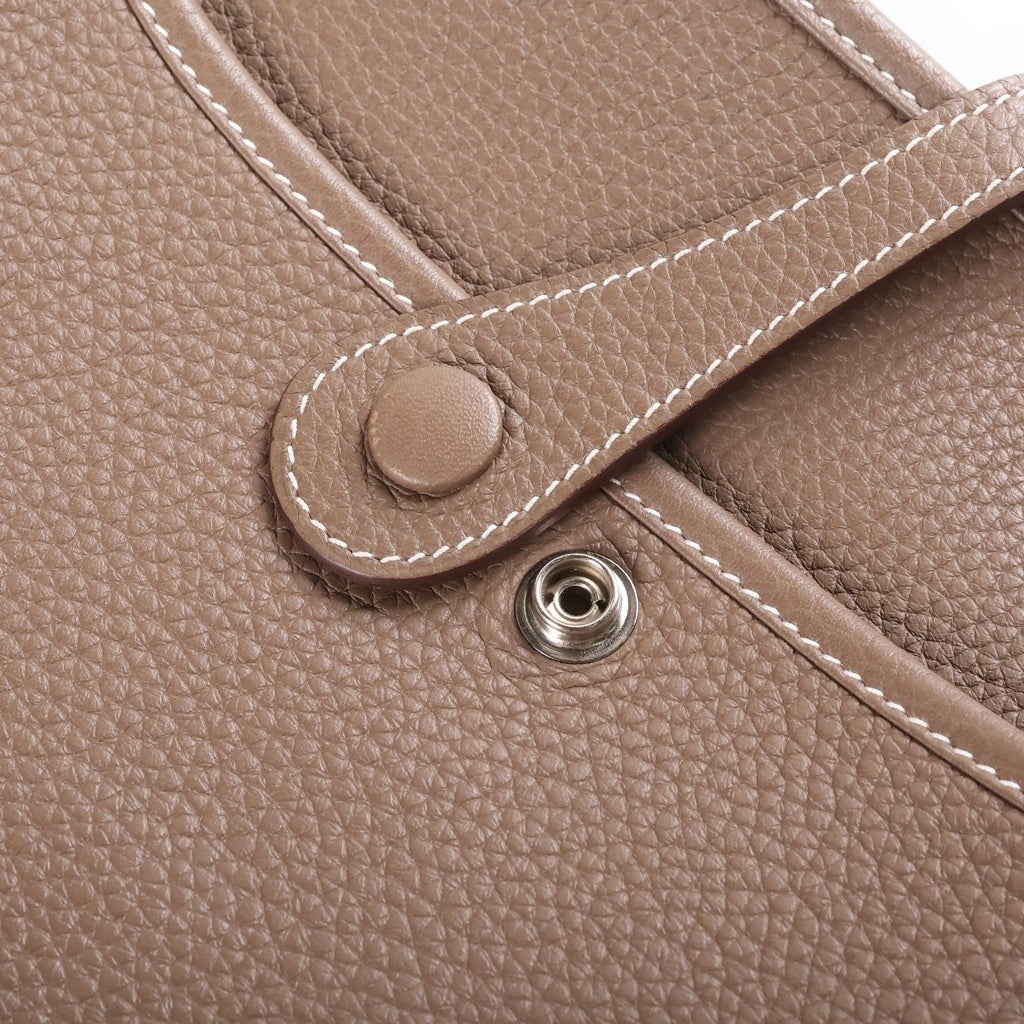 HERMES(エルメス) エヴリン PM エトゥープ トリヨン ショルダーバッグ ブラウン レザー A刻印 シルバー金具 レディース
