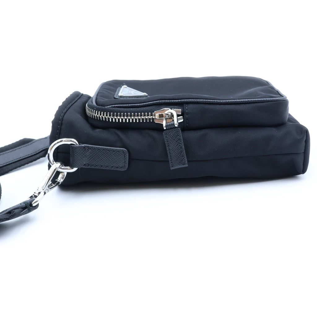 PRADA(プラダ) リナイロン フォンショルダーバッグ スマートフォンケース ブラック ナイロン 2ZH155 シルバー金具 レディース