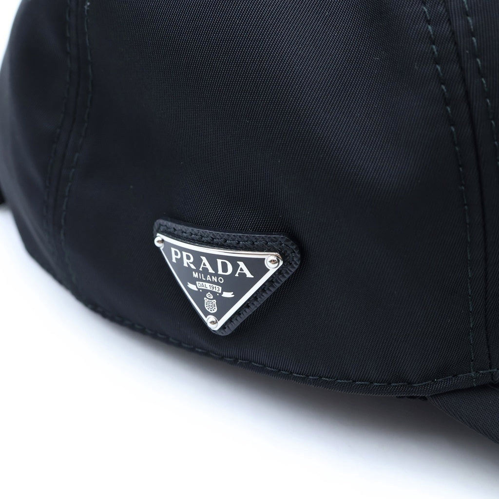 PRADA(プラダ) Re-Nylon ベースボール キャップ 帽子 ロゴ プレート ブラック 1HC274 レディース