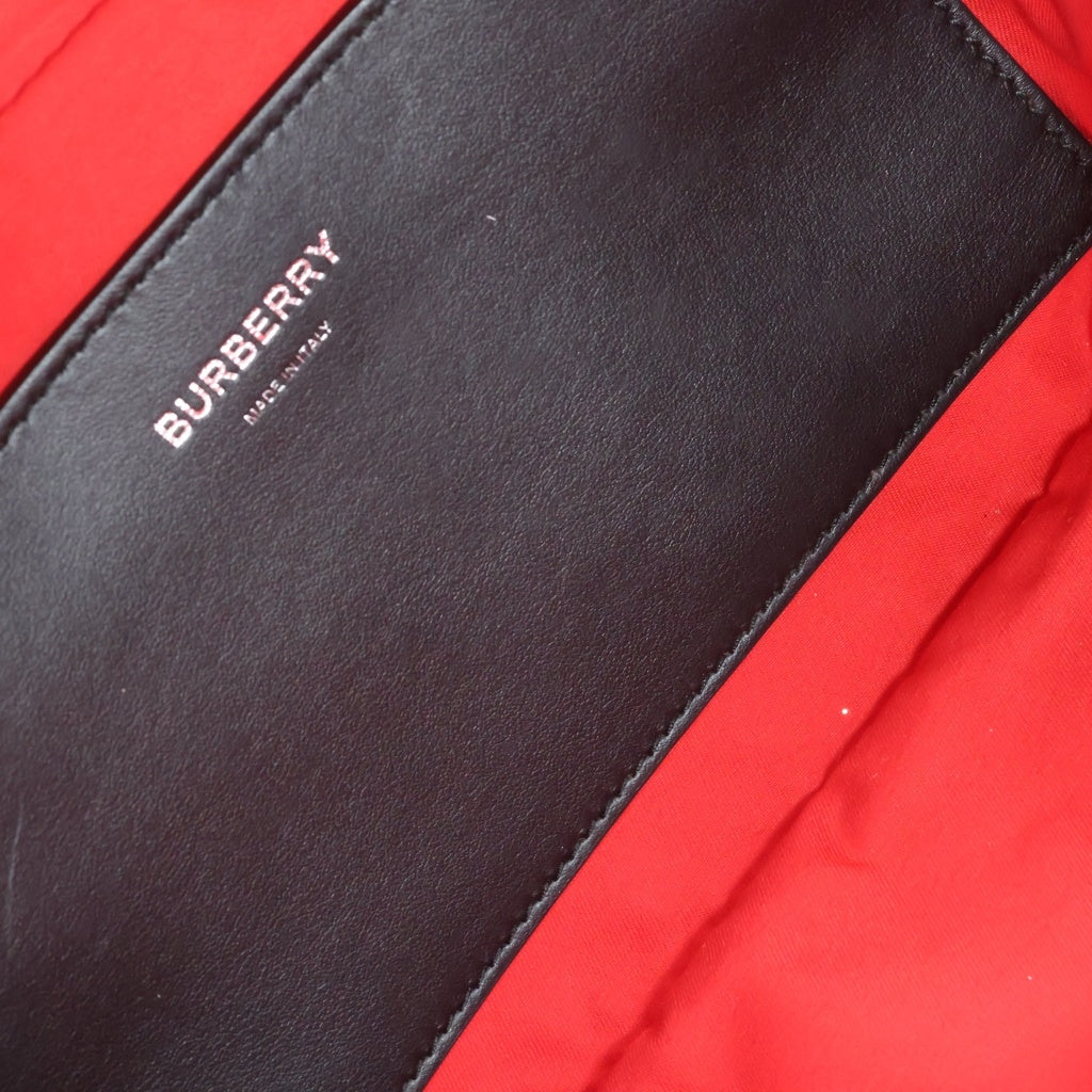 BURBERRY(バーバリー) ノバチェック ボディウエストバッグ ブラウン ナイロン レディース