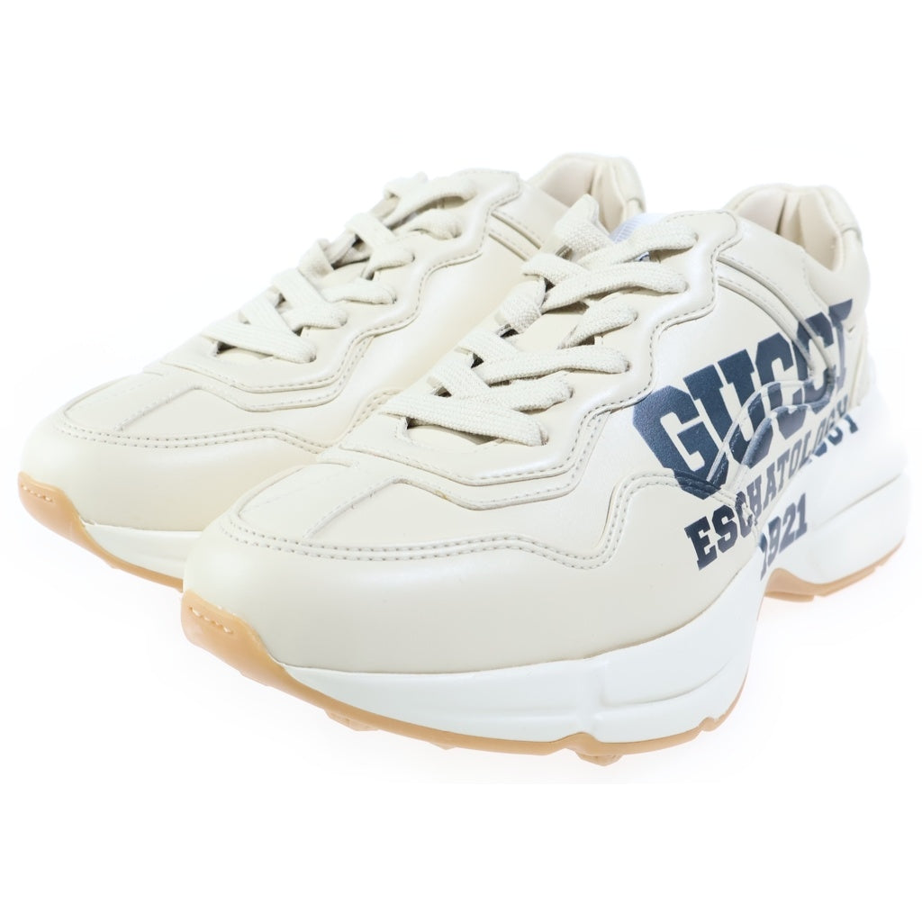 GUCCI(グッチ) ライトン 25ロゴ ローカットスニーカー アイボリー 靴 レディース