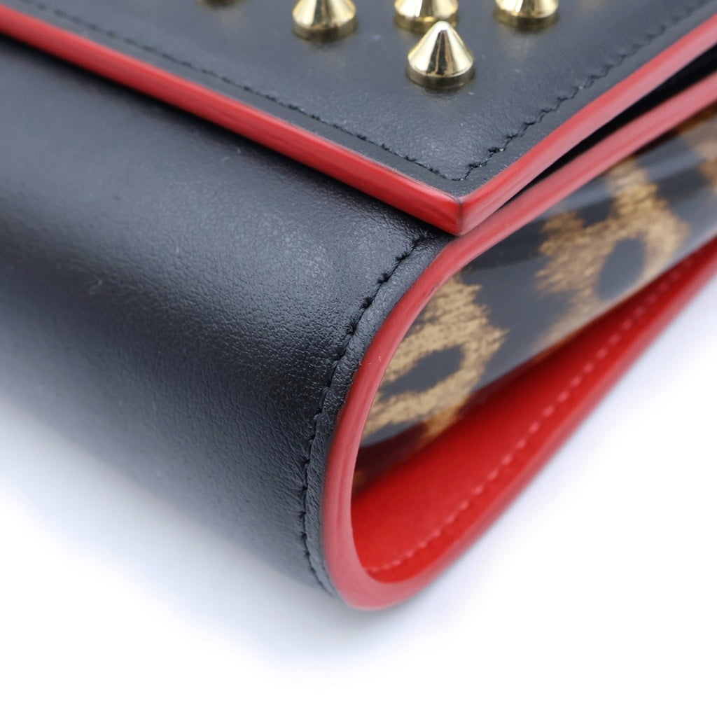 CHRISTIAN LOUBOUTIN(クリスチャンルブタン) スタッズ パロマクラッチ チェーンショルダーバッグ ブラック×レッド レザー×エナメル 1165081 レディース