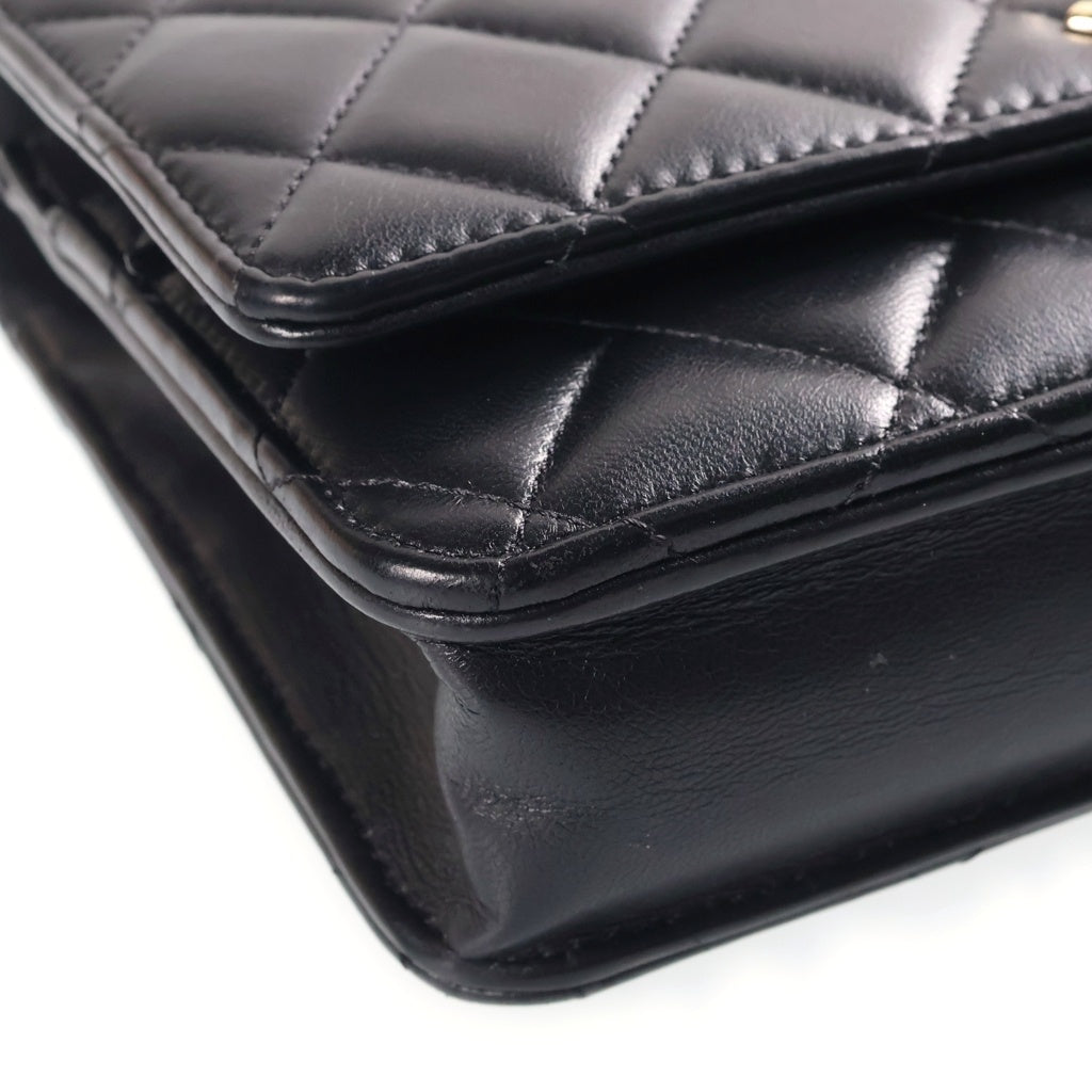 CHANEL(シャネル) トレンディCC トップハンドル ラムスキン レザーチェーンショルダーバッグ ブラック ゴールド金具 レディース
