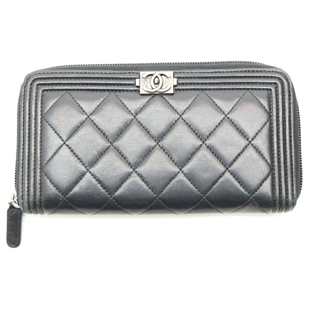 CHANEL(シャネル) ボーイシャネル ラウンドファスナー財布 ブラック ラムスキン