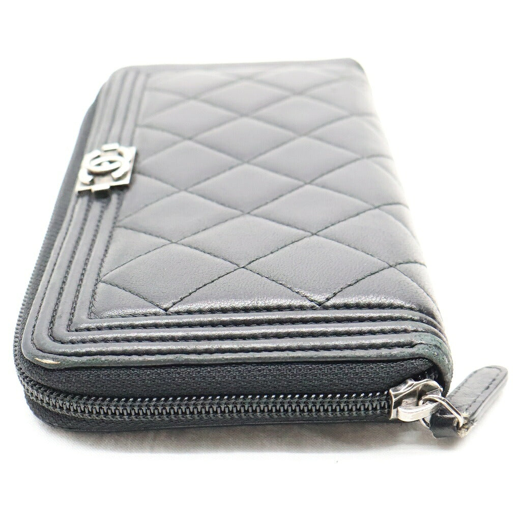 CHANEL(シャネル) ボーイシャネル ラウンドファスナー財布 ブラック ラムスキン