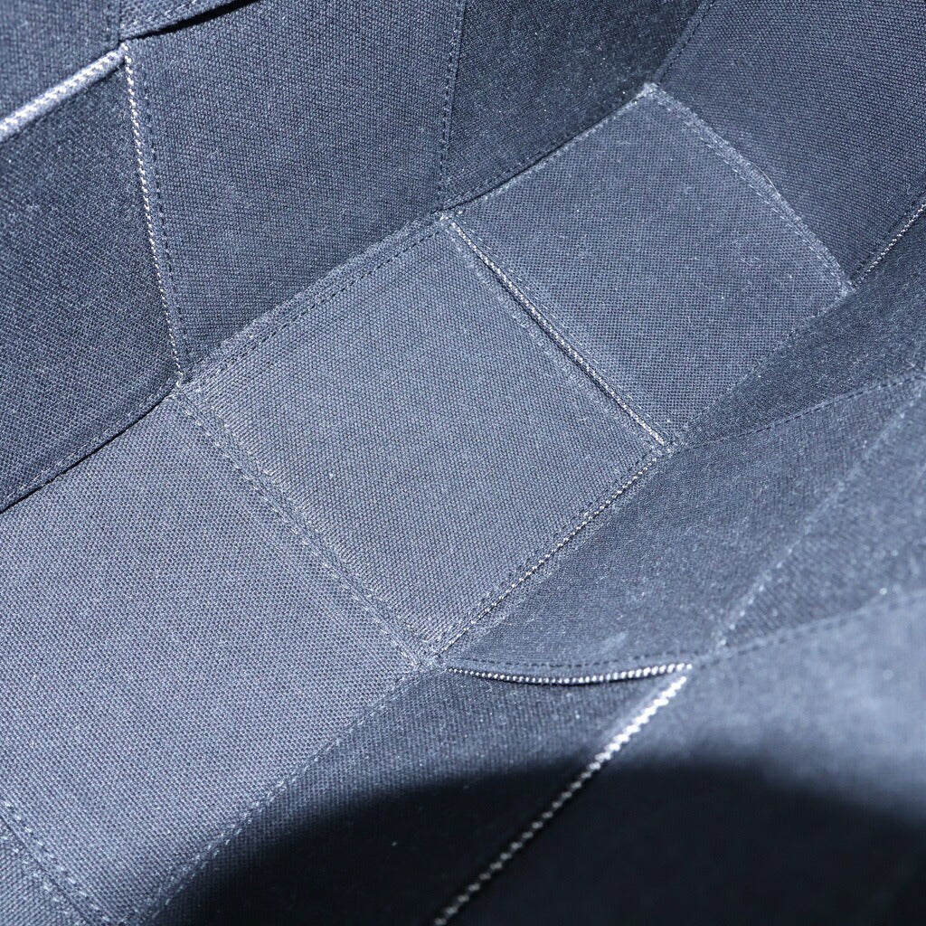 BOTTEGA VENETA(ボッテガヴェネタ) マキシイントレチャート アルコトート ミディアム ハンドバッグ デニム×レザー ブラック×ホワイト 787336