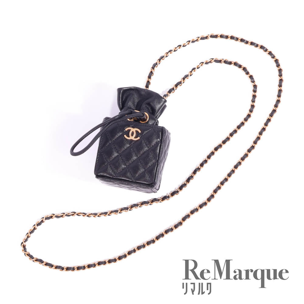 CHANEL(シャネル) マトラッセ ミニ巾着ショルダーバッグ ブラック ラムスキン ゴールド金具 ポーチ