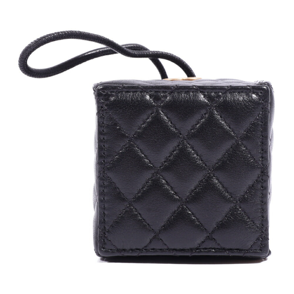 CHANEL(シャネル) マトラッセ ミニ巾着ショルダーバッグ ブラック ラムスキン ゴールド金具 ポーチ