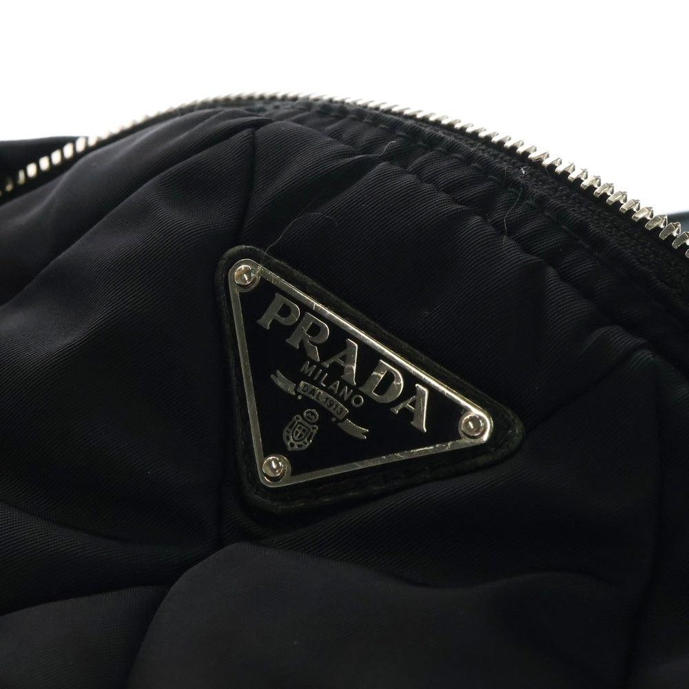 PRADA(プラダ) インプントゥ ナイロン ボディ ショルダー バッグ トライアングルロゴプレート シルバー金具 ブラック