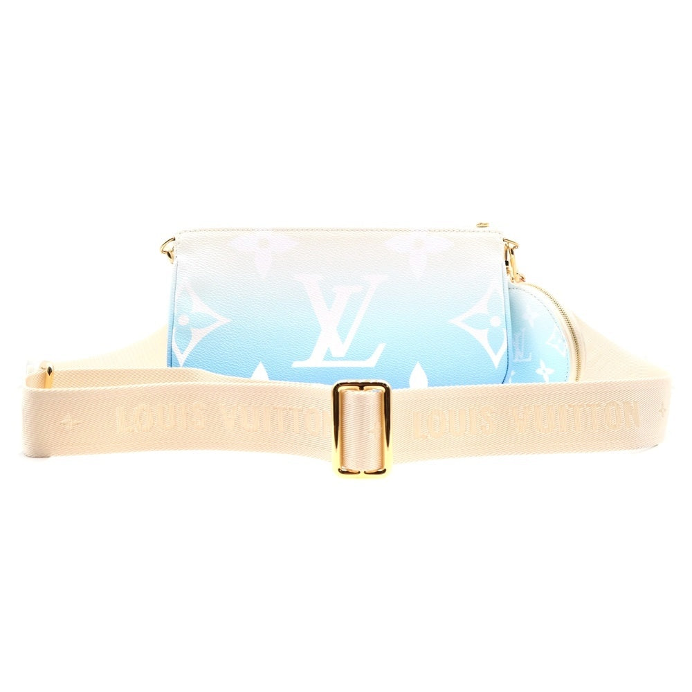 LOUIS VUITTON(ルイヴィトン) モノグラム・ジャイアント ミュルティ ポシェット アクセソワール ICタイプ M57633 PVC ブルー ショルダーバッグ