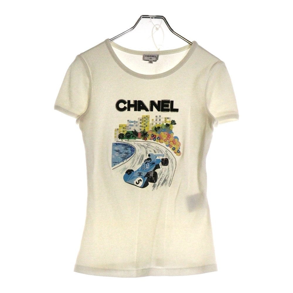 CHANEL(シャネル) ココマーク ロゴプレート フロッキープリント ラインストーン レーシングプリント 半袖 コットンニット トップス ホワイト レディース P74086V64275