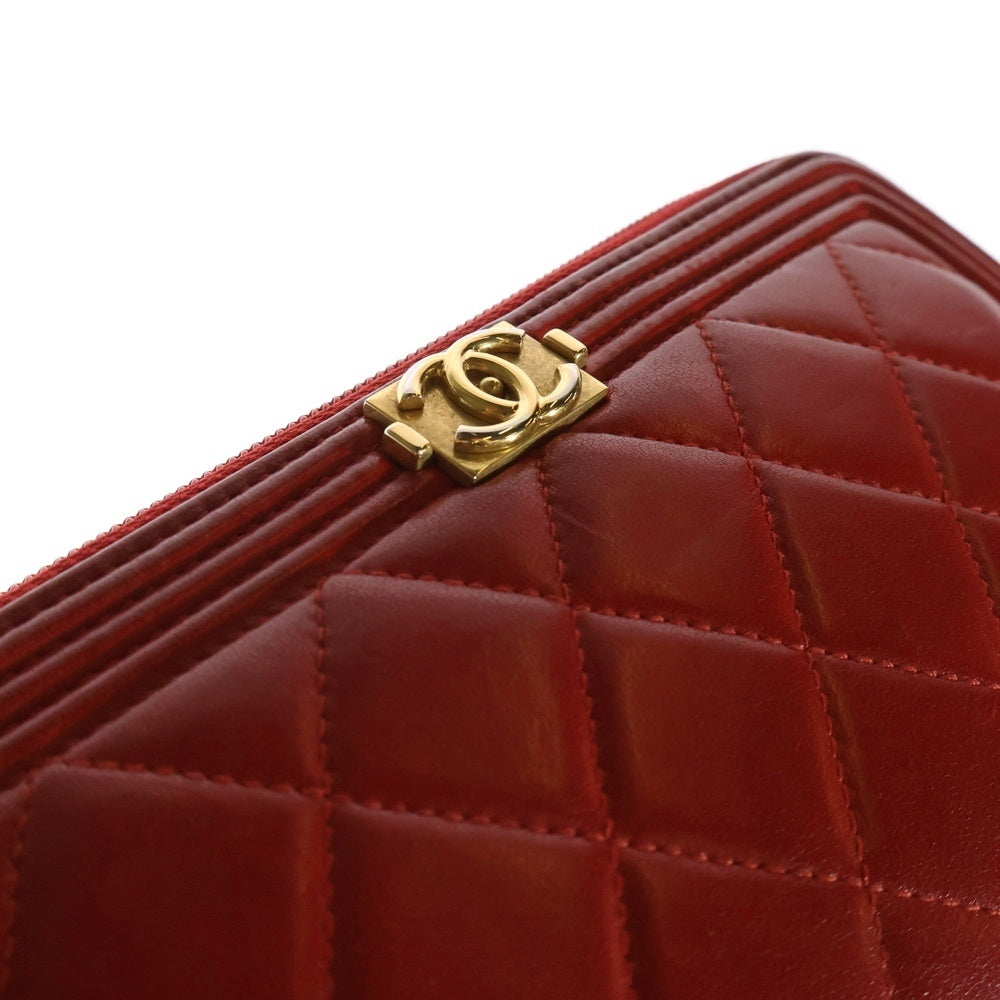 CHANEL(シャネル) ボーイシャネル ココマーク ラウンドファスナー ラムスキン レザー ロングウォレット 長財布 ゴールド金具 レッド 21番台
