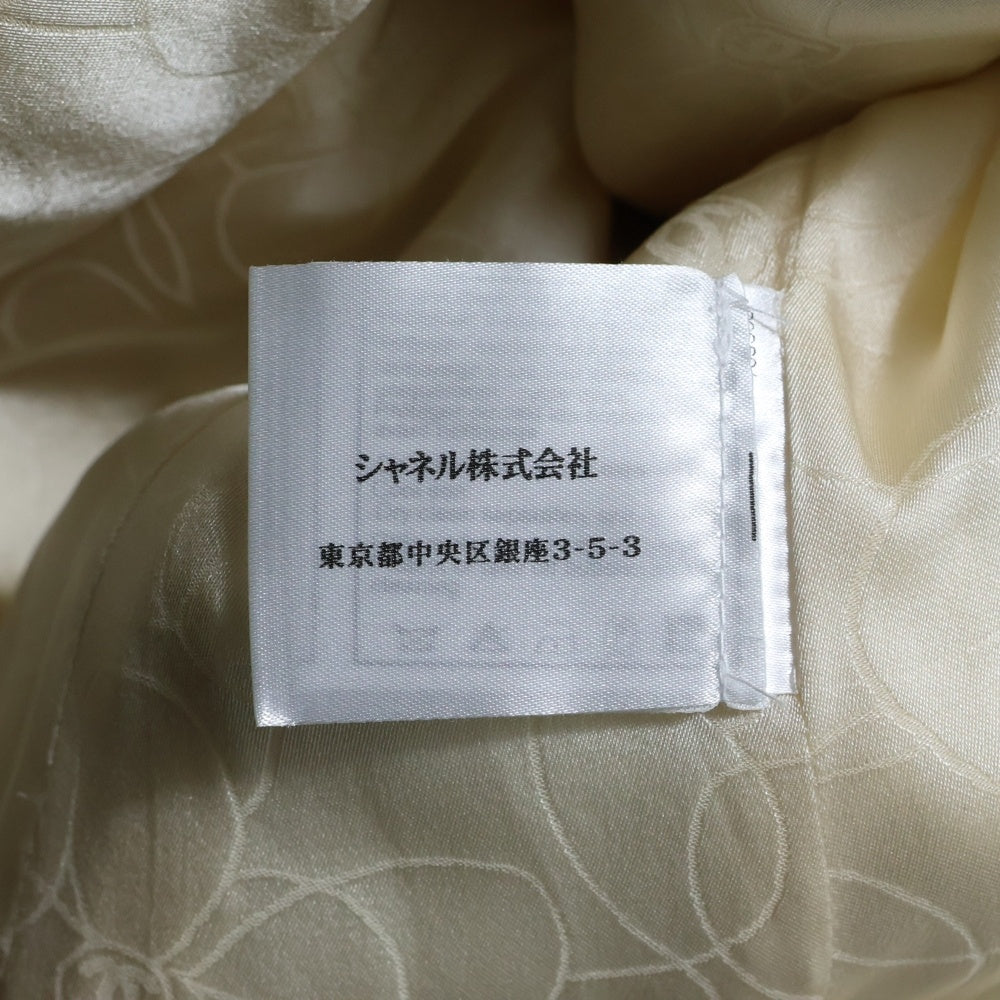 CHANEL(シャネル) 07P スプリングコレクション ココマーク溶岩ボタン カットオフ加工 デニム装飾 ツイード ノーカラージャケット アイボリー/インディゴ レディース P30561W03863