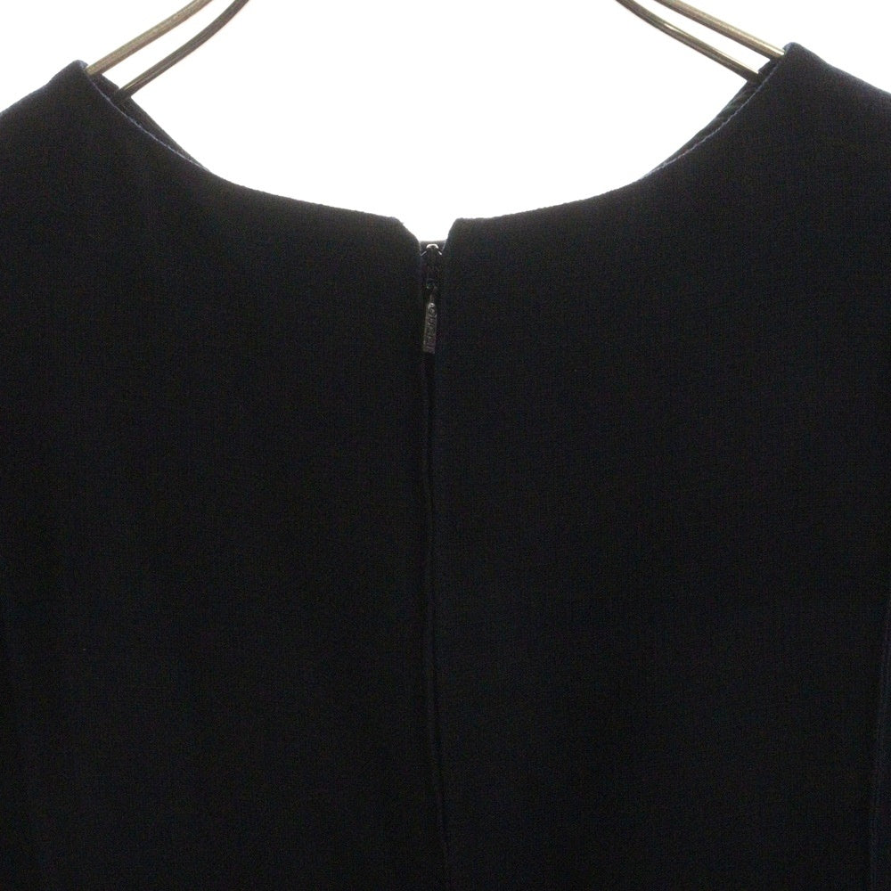 GUCCI(グッチ) GGロゴバックル レーヨン クルーネック 半袖 ミニ ワンピース ゴールド金具 ネイビー レディース 685914