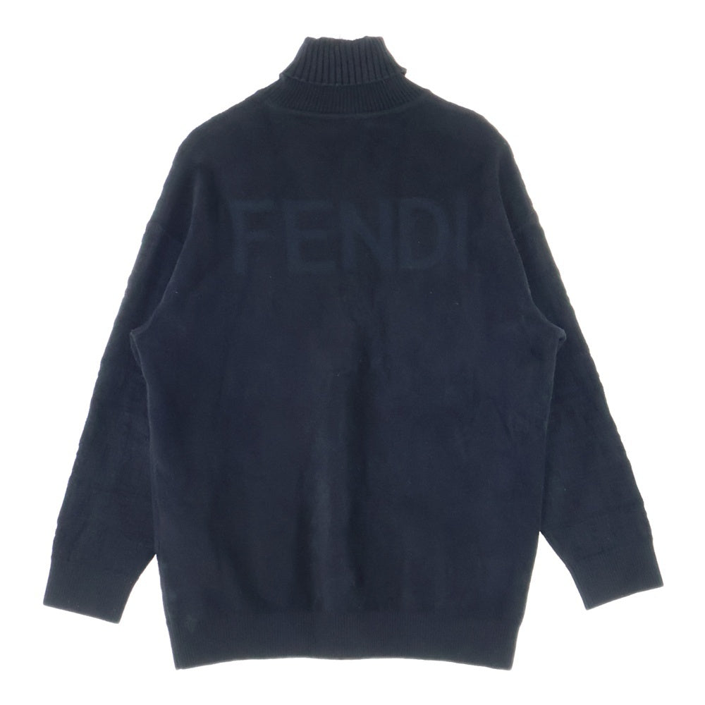 FENDI(フェンディ) 20AW ズッカ総柄 バックロゴ ジャガード レーヨン タートルネック 長袖 ニット セーター ブラック FZX605 AEEI