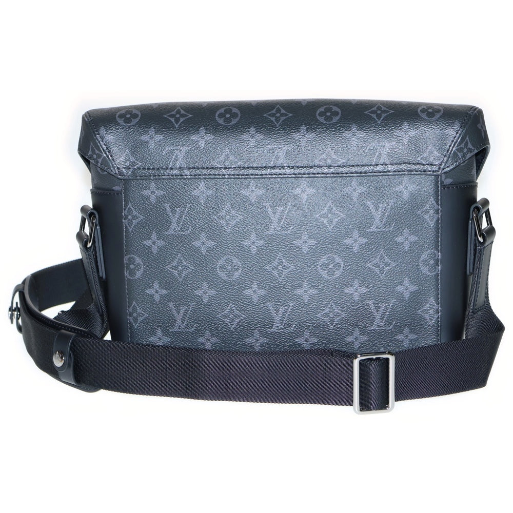 LOUIS VUITTON(ルイヴィトン) モノグラム エクリプス メッセンジャーヴォワヤージュPM ショルダーバッグ ブラック ブラック金具 PVC×レザー M40511