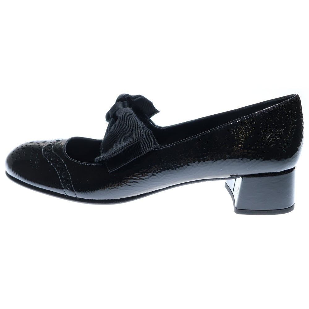 miumiu(ミュウミュウ) パテントレザー リボンモチーフヒールパンプス ブラック