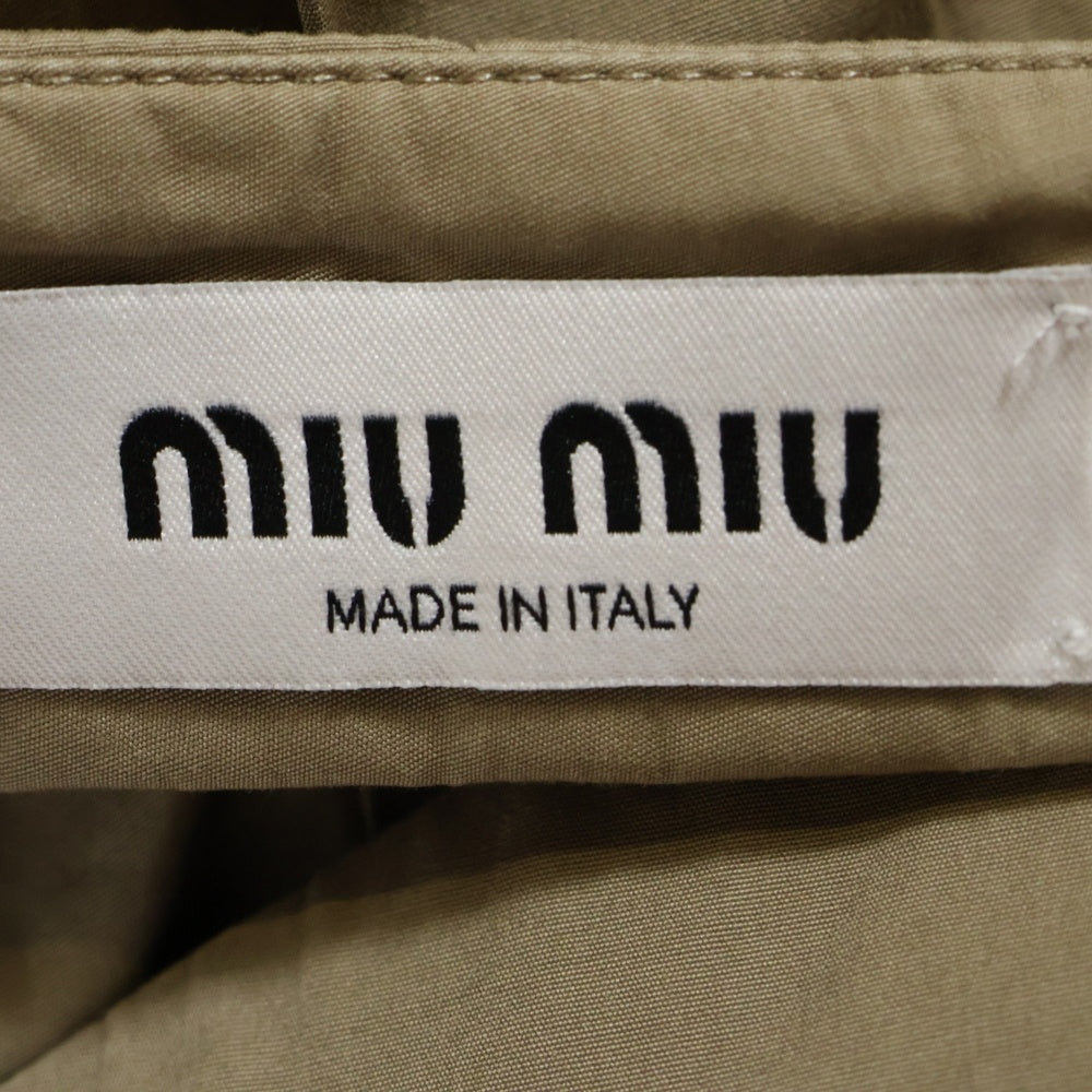 miumiu(ミュウミュウ) サイドファスナー ロゴ刺繍プリーツスカート ベージュ
