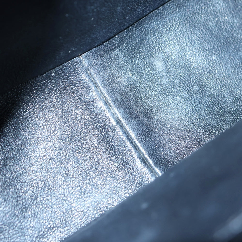 CHANEL(シャネル) シェブロン Vステッチ チェーン ショルダーバッグ キャビアスキン ブラック ゴールド金具