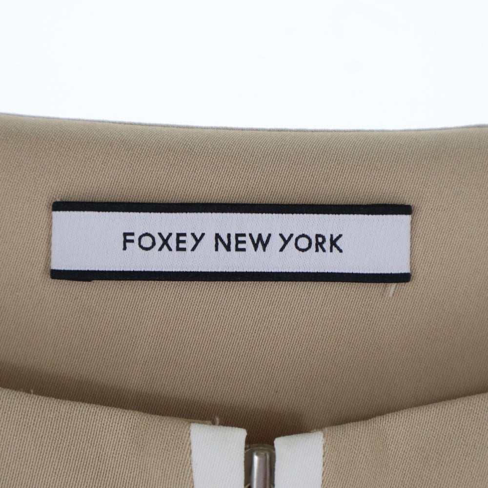 FOXEY(フォクシー) ジップアップ バイカラー ノースリーブ ミディアム フレア ワンピース ベージュ/ホワイト レディース 41976-NA00F619PR