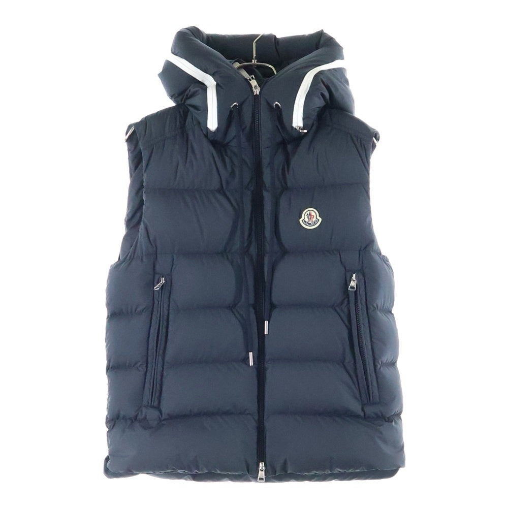 MONCLER(モンクレール) 23AW CARDAMINE カルダミン ワッペンロゴ ロゴプリント フーデッド ジップアップ ダウンベスト ジレ ブラック I20911A00181 54A81