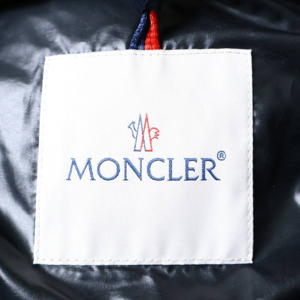 MONCLER(モンクレール) 23AW CARDAMINE カルダミン ワッペンロゴ ロゴプリント フーデッド ジップアップ ダウンベスト ジレ ブラック I20911A00181 54A81
