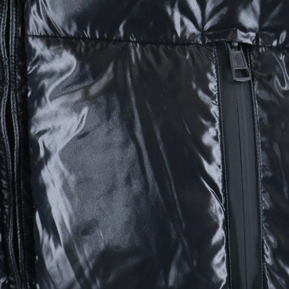 MONCLER(モンクレール) 20AW AGNEAUX アニヨ ロゴ刺繍 フーデッド ジップアップ ダウンベスト ブラック F20911A51C00 68950