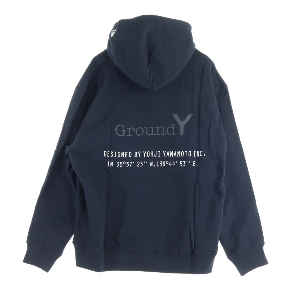 Ground Y(グラウンドワイ) 24SS ×NEW ERA OVERSIZED SWEAT PULLOVER HOODIE ニューエラコラボ バックプリントロゴ刺繍プルオーバースウェットパーカー ブラック GS-T50-050-1