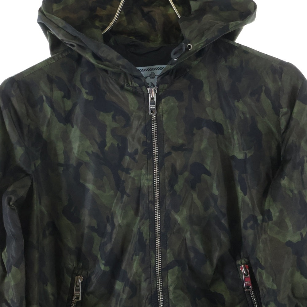 PRADA(プラダ) 14SS トライアングルロゴプレート カモフラ 迷彩総柄 プリント ナイロン フーデッド ジップアップ ジャケット カーキ レディース 29Z597