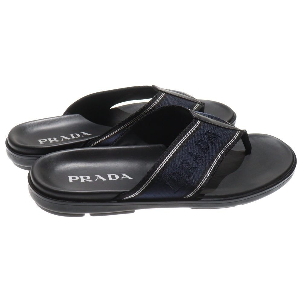 PRADA(プラダ) ロゴジャガード フラット トングサンダル ブラック/ネイビー 2Y3053
