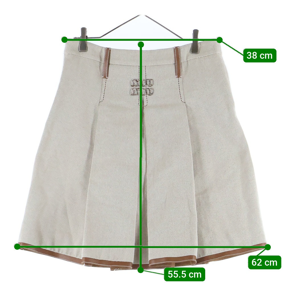 miumiu(ミュウミュウ) ワッペンロゴ レザートリム タックデザイン ミディアム スカート ベージュ/ブラウン レディース MG2198