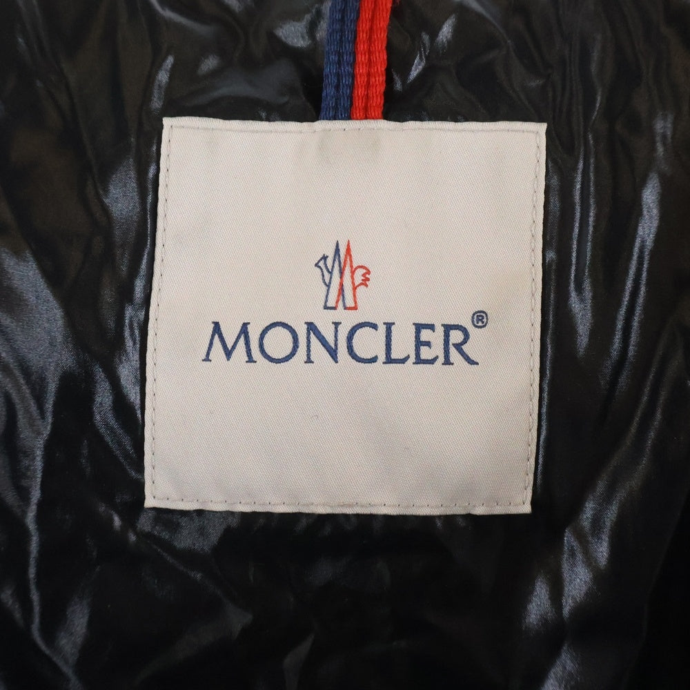 MONCLER(モンクレール) 19AW DUBOIS デュボア ラバーワッペン ロゴプリント フーデッド ジップアップ ダウンジャケット ホワイト E20914131585 53859 レディース