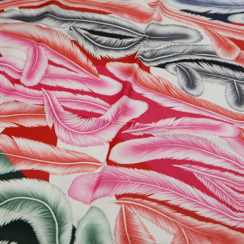 HERMES(エルメス) カレ70 A la Plume フェザー 羽 シルクスカーフ ネイビー×レッド レディース