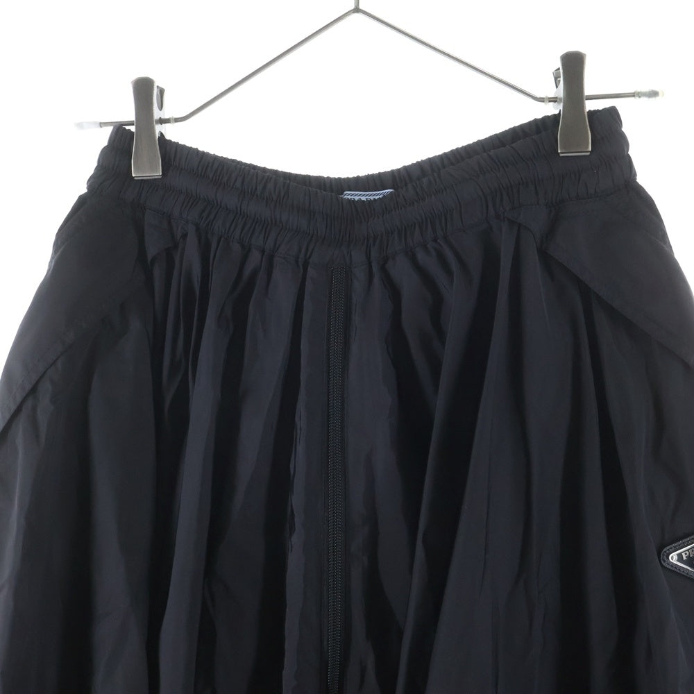 PRADA(プラダ) Re-Nylon トライアングルロゴプレート付ナイロンロングスカート ブラック 21X951 レディース