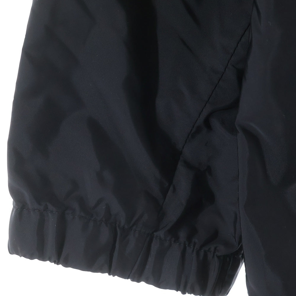 PRADA(プラダ) Re-Nylon トライアングルロゴプレート付フーデッドレインジャケット ナイロンブルゾン ブラック 292022 SWMO レディース