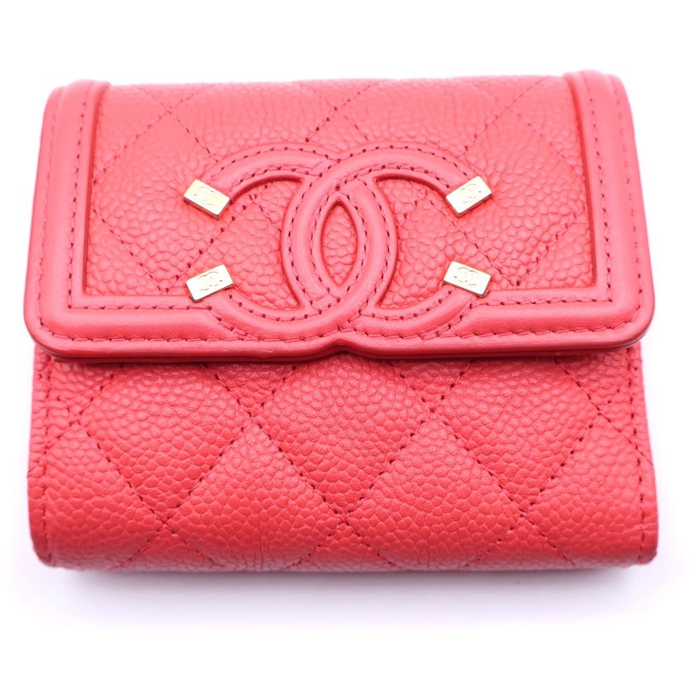 CHANEL(シャネル) CCフィリグリー 三つ折り財布 コンパクトウォレット コインケース レッド キャビアスキン A81941 ゴールド金具 レディース
