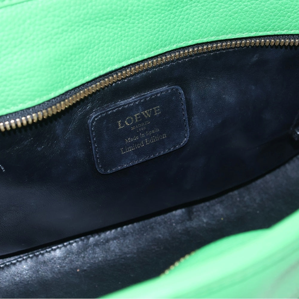 LOEWE(ロエベ) ロエベ アマソナ28 リミテッドエディション ボストンバッグ ハンドバッグ グリーン レザー ゴールド金具 レディース
