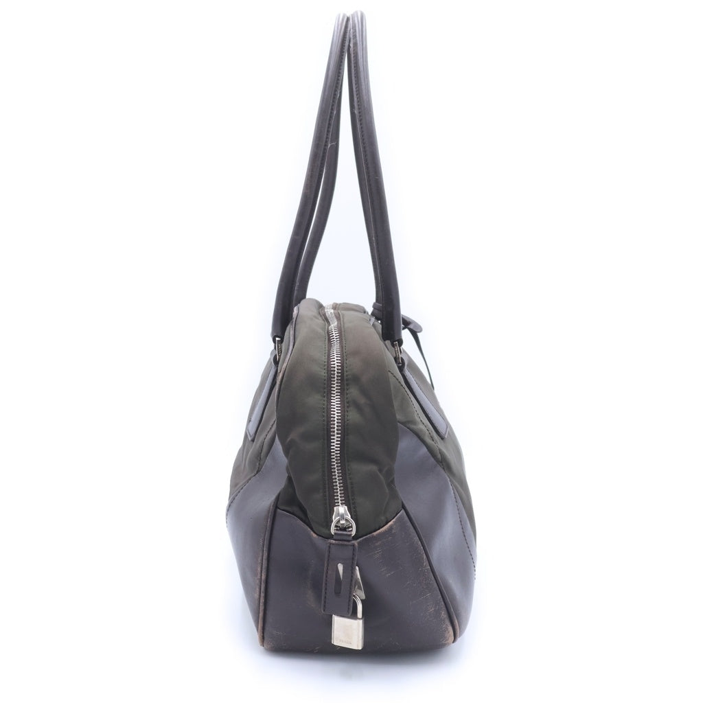 PRADA(プラダ) トライアングルロゴプレート ナイロン レザー ショルダーバッグ カーキ/ブラウン レディース