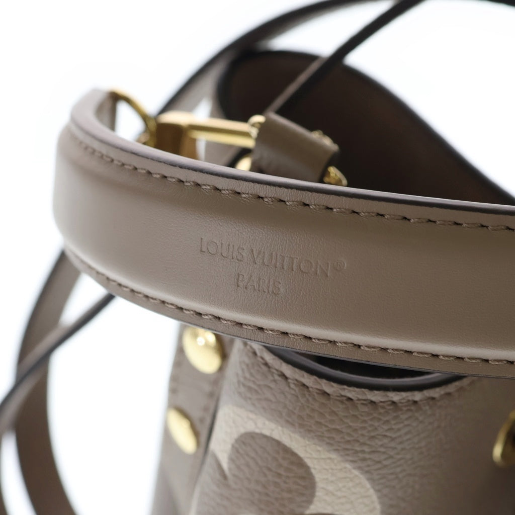 LOUIS VUITTON(ルイヴィトン) ヴィトン ネオノエMM バイカラー