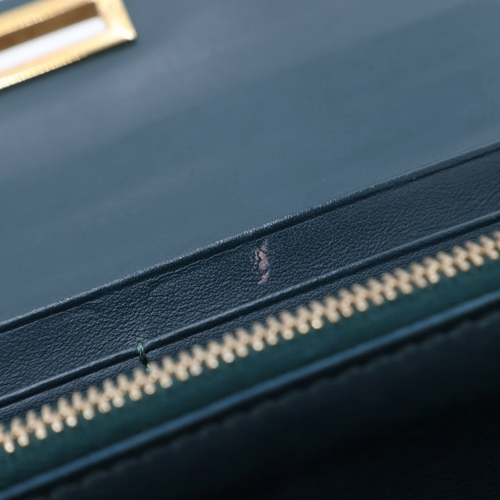 FENDI(フェンディ) フェンディ ピーカブー ラウンドファスナー ロングウォレット 長財布 カードケース グリーンベージュ パイソン A3ZN ゴールド金具 レディース