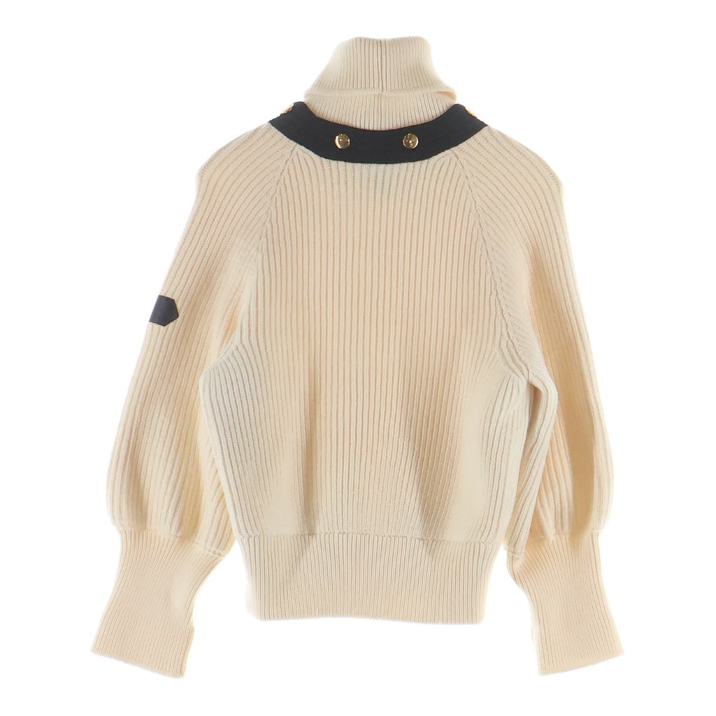 LOUIS VUITTON(ルイヴィトン) 20AW レザーロゴパッチ タートルネック プルオーバー 長袖ニット セーター アイボリー/ブラック レディース FJKL15XZQ