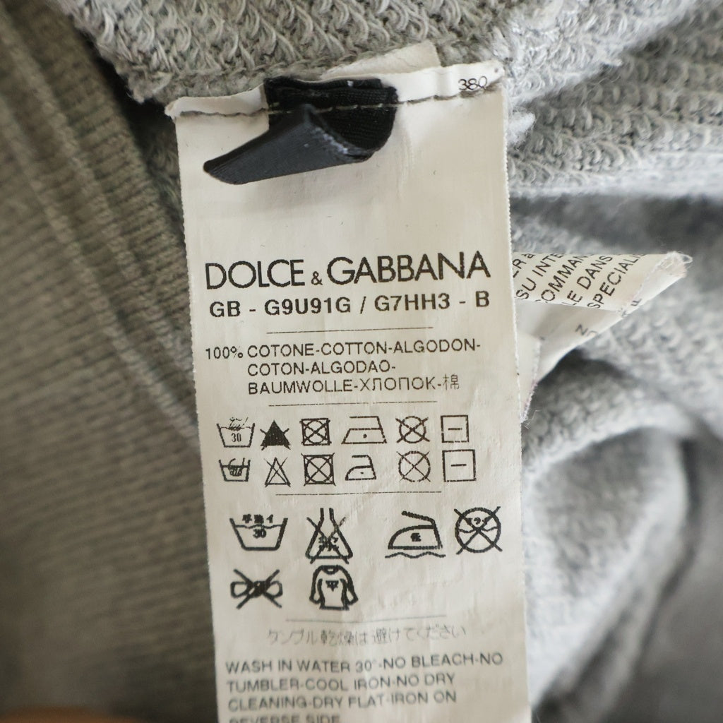 DOLCE & GABBANA(ドルチェアンドガッバーナ) ロゴプレート カモフラ 迷彩総柄 ジップアップ パーカー フーディー グレー GB-G9U91G/G7HH3-B