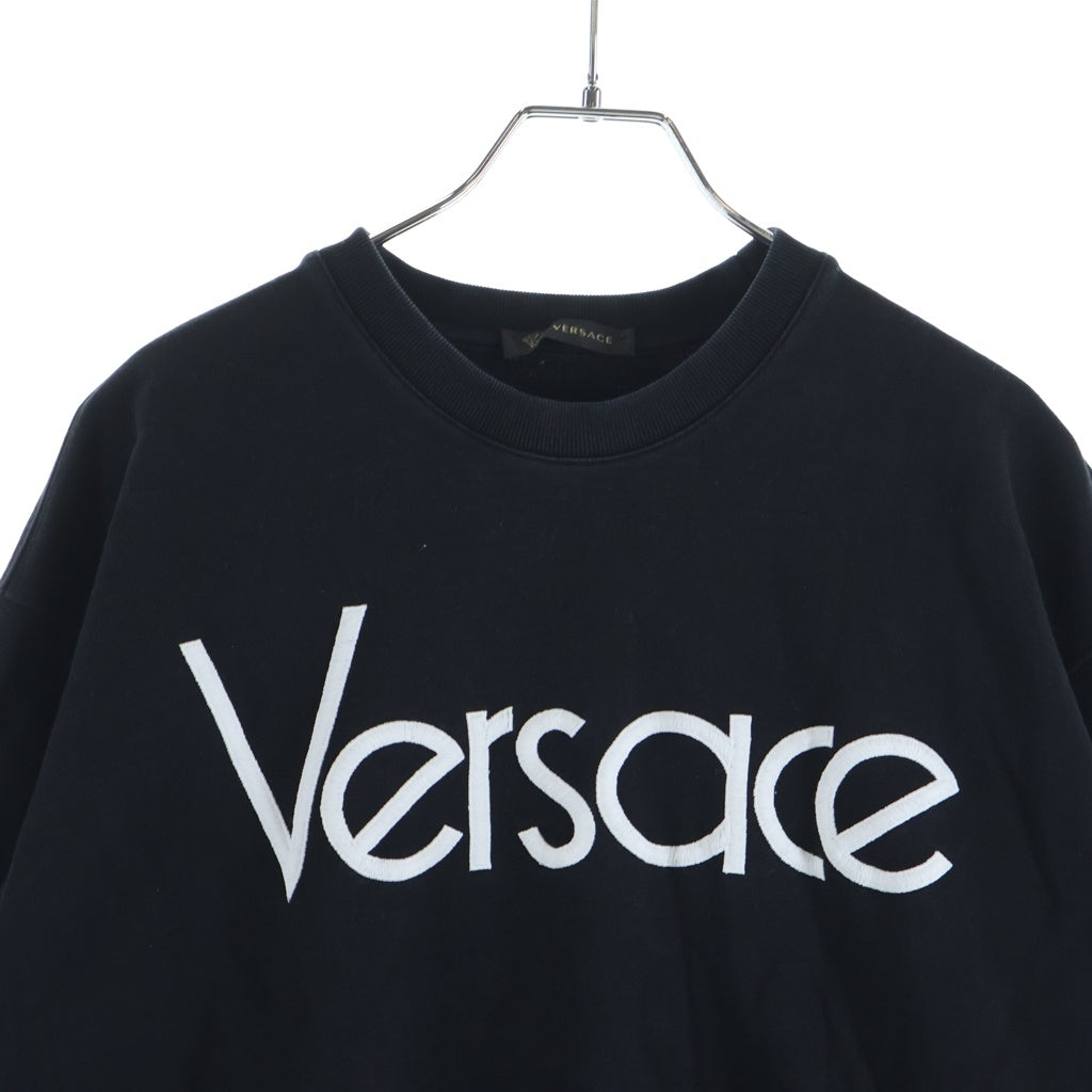 GIANNI VERSACE(ジャンニ ヴェルサーチ) ロゴ刺繍 クルーネック プルオーバースウェット トレーナー ブラック CLG 158 703 895 805
