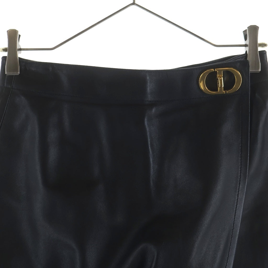 Christian Dior(クリスチャンディオール) CDバックル ラムレザー ラップデザイン ハーフ ショート パンツ ショーツ キュロット ブラック レディース 045P45AL015