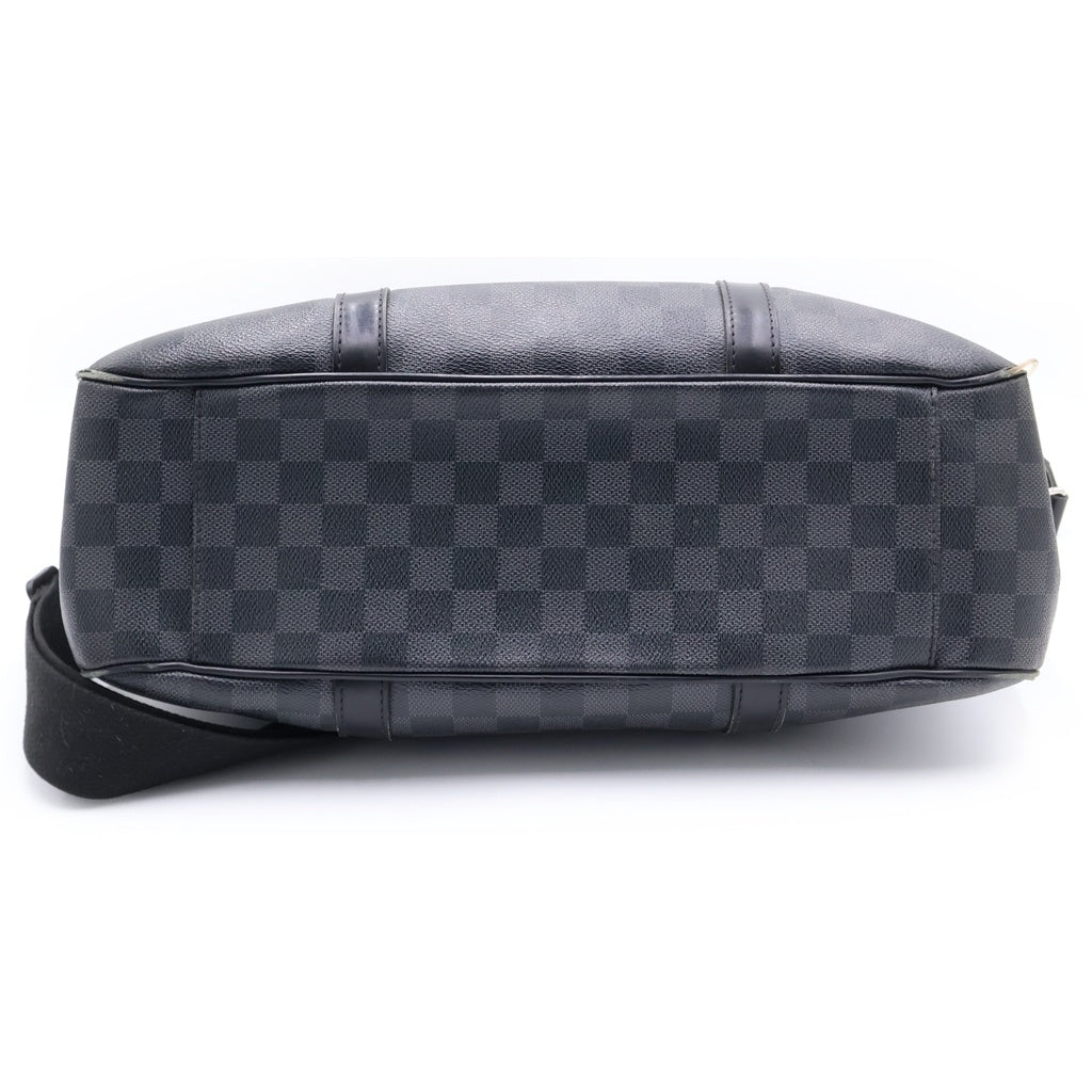 LOUIS VUITTON(ルイヴィトン) ダミエグラフィット タダオ ショルダー