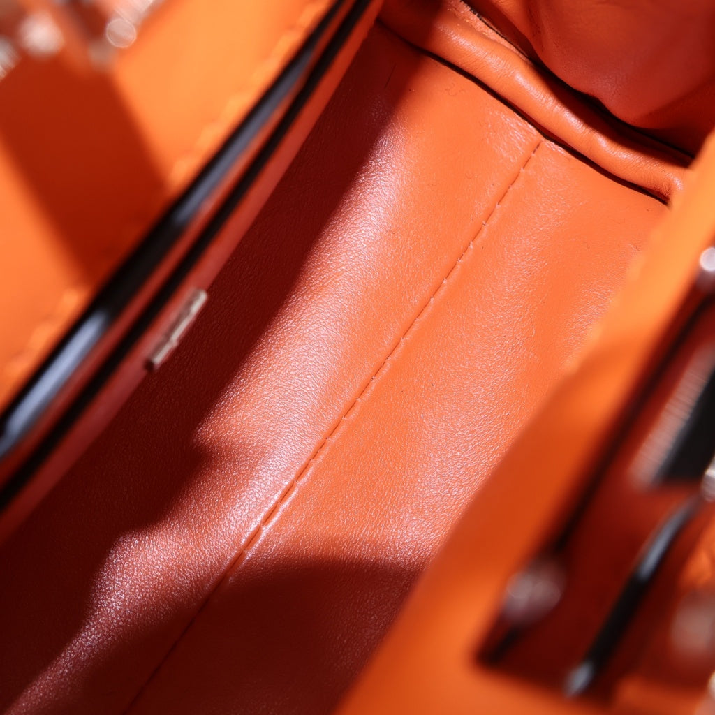 Salvatore Ferragamo(サルヴァトーレ フェラガモ) スタジオバッグ マイクロ ガンチーニ レザー 2WAY ハンドバッグ ショルダーバッグ オレンジ レディース