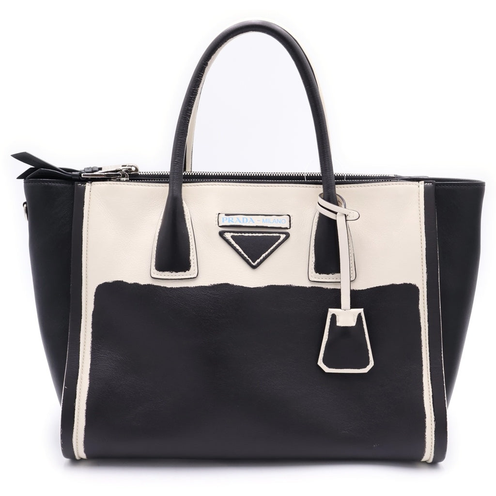 PRADA(プラダ) グレイスルックス 2WAYハンドバッグ ショルダーバッグ ブラック×ホワイト レザー 1BA183 シルバー金具 レディース