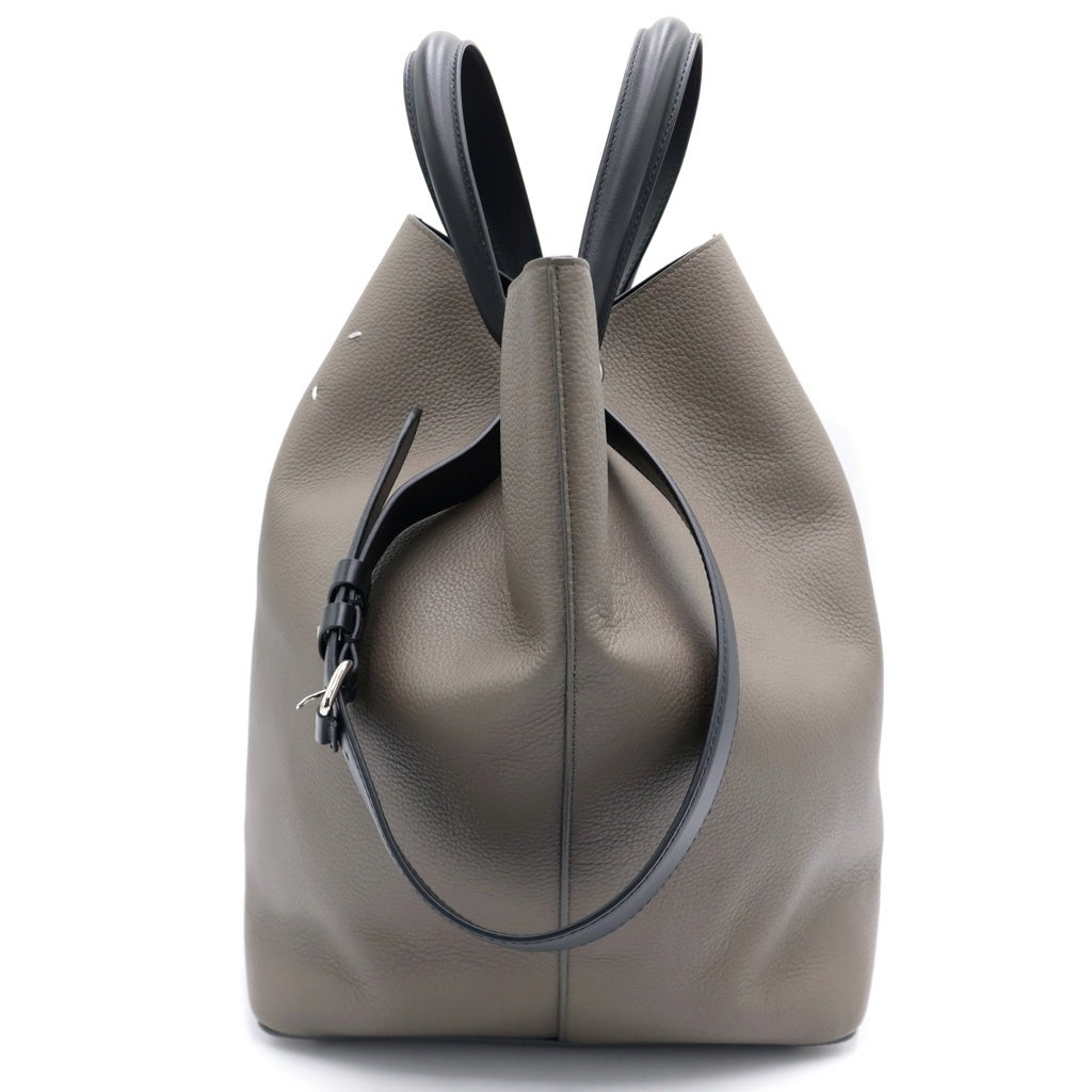 Maison Martin Margiela(メゾンマルタンマルジェラ) ドレサージュ ラージ レザー 2WAY ハンドバッグ ショルダーバッグ グラファイトカーキ レディース